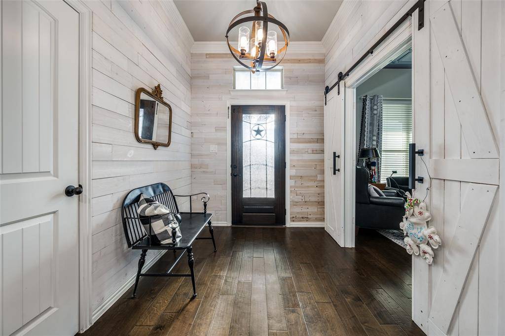 Ponder, TX 76259,7417 Green Mesa Road