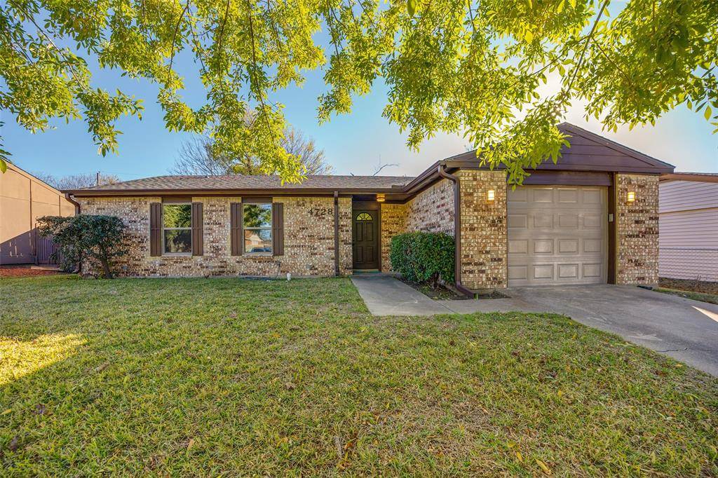 Dallas, TX 75236,4728 Meadow Ridge Drive