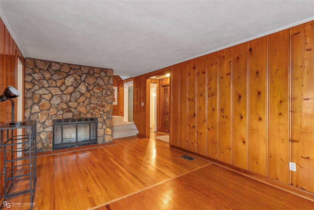 Shreveport, LA 71104,927 Boulevard Street