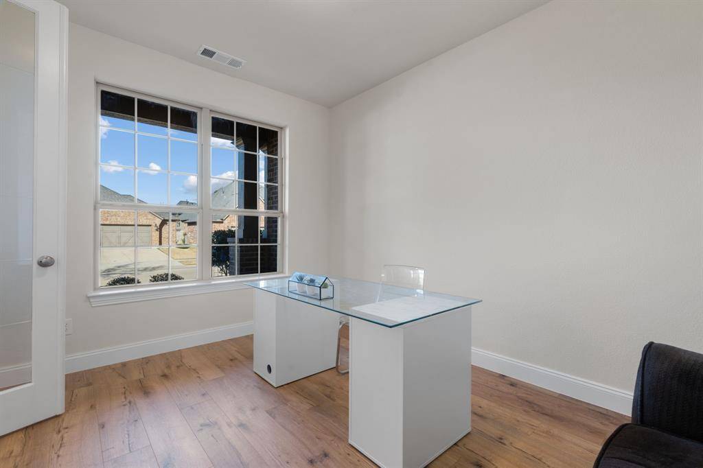 Argyle, TX 76226,1413 10th Street