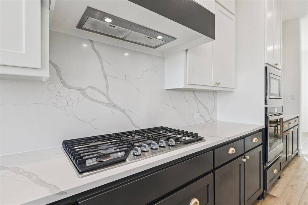 Prosper, TX 75078,580 Falling Leaves Drive