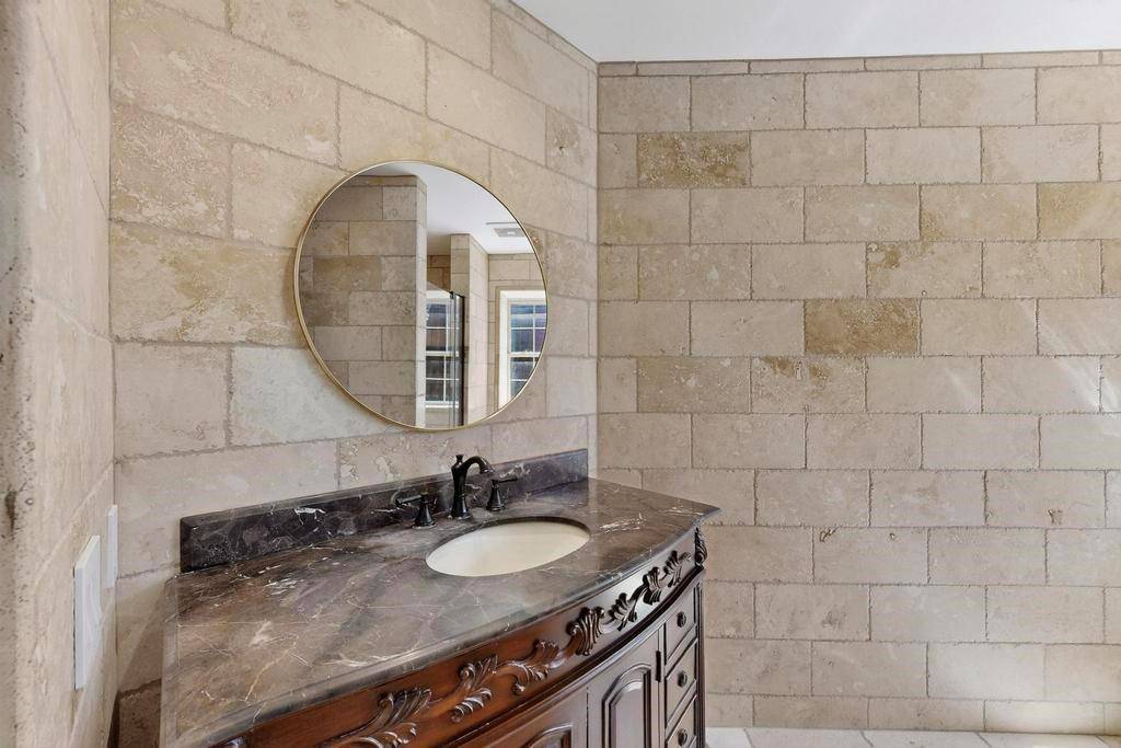 Mesquite, TX 75150,2935 Independence Drive