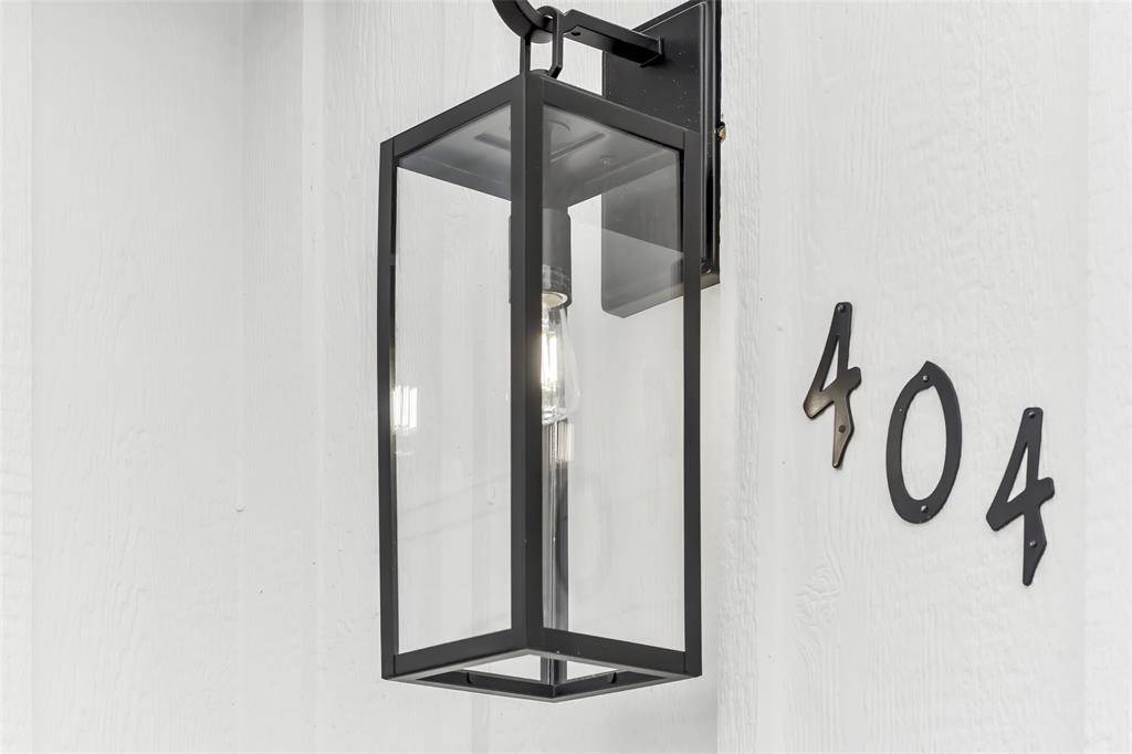 Lake Dallas, TX 75065,404 Betchan Street