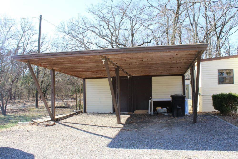 Quinlan, TX 75474,2629 Fox Point Road