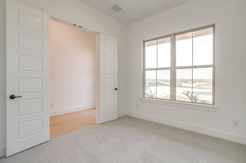 Fort Worth, TX 76179,7321 Saker Street