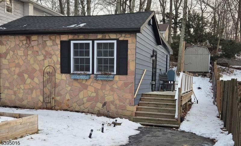 Hopatcong Boro, NJ 07843,38 Geneva Trl