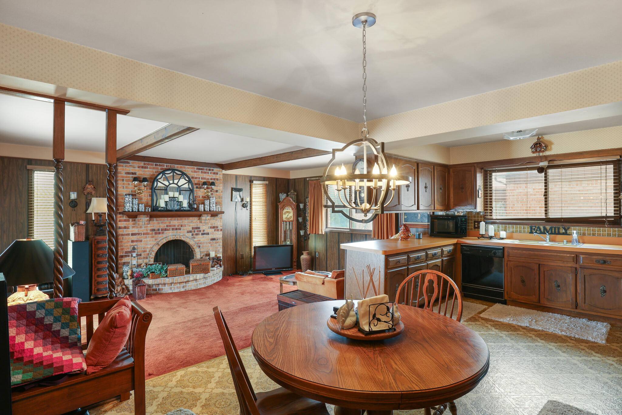 Clinton Twp, MI 48038,38612 Wingate DR