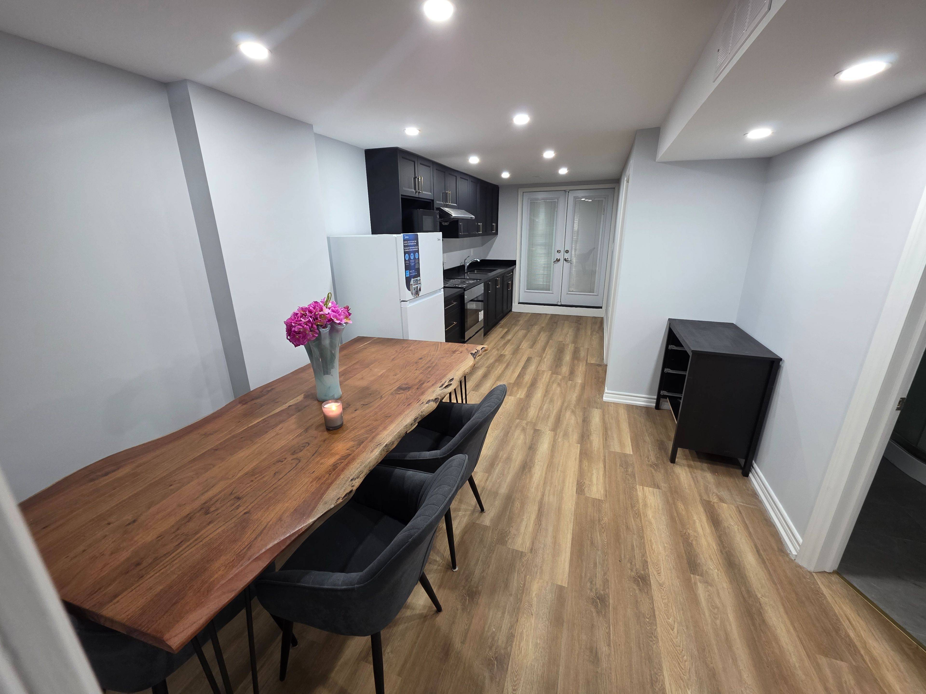 Toronto E07, ON M1V 3C9,9 Boxdene AVE