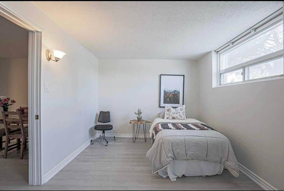 Toronto E09, ON M1H 2J9,Address not disclosed