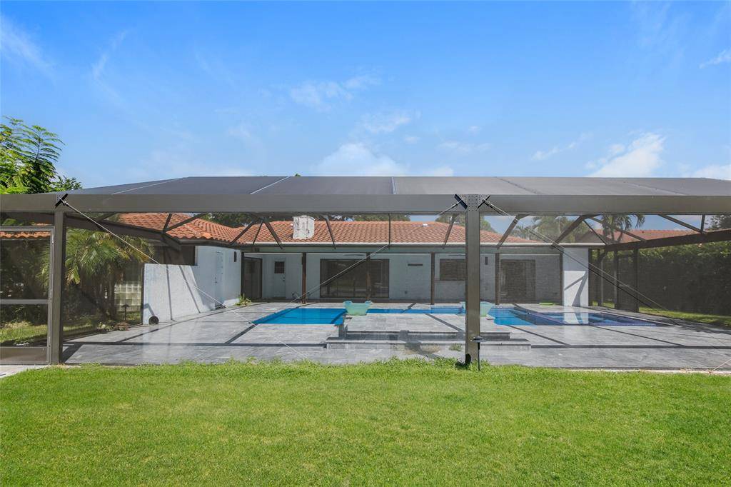 Coral Springs, FL 33071,9468 NW 2nd St