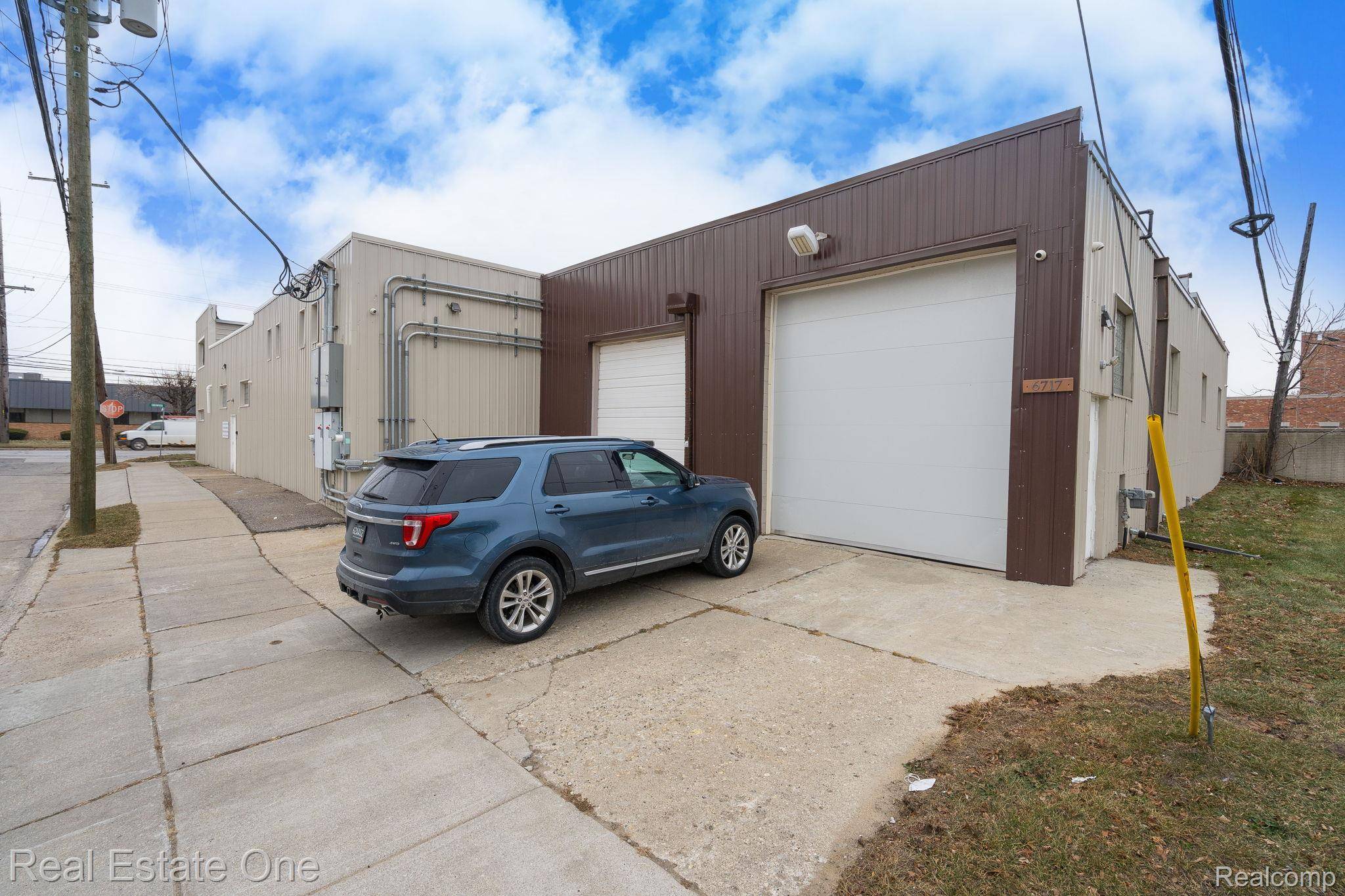 23404 Sherwood AVE, Warren, MI 48091