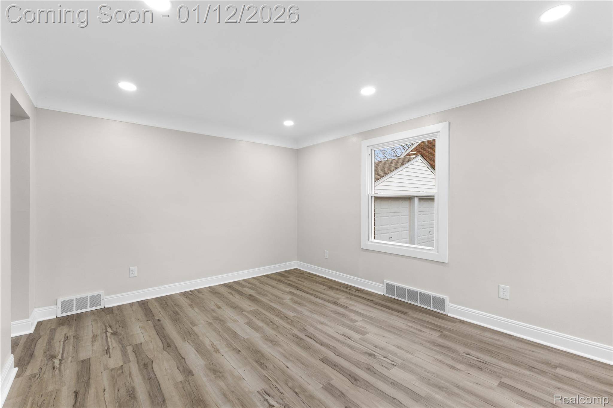 Dearborn, MI 48124,3832 Grindley Park ST