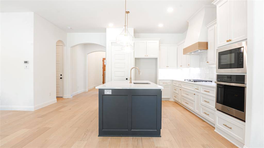 Aledo, TX 76008,427 Wingtail Drive