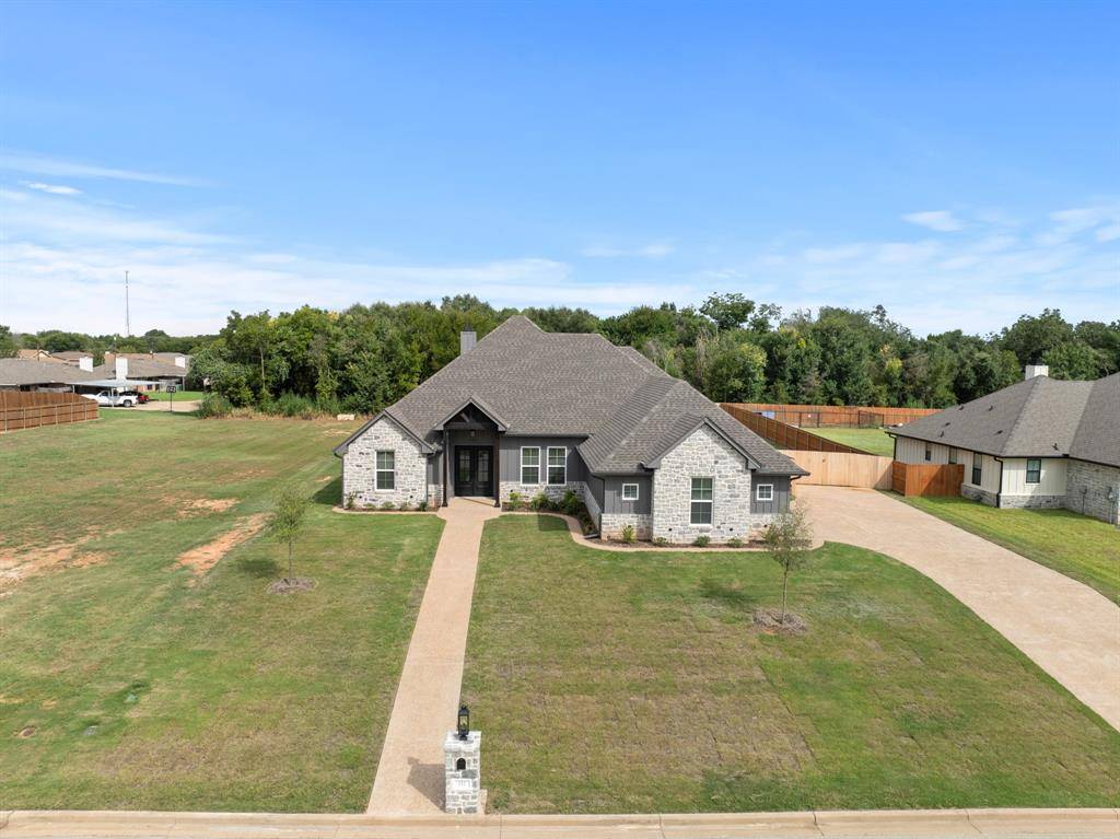 Robinson, TX 76706,252 Fox Run Lane