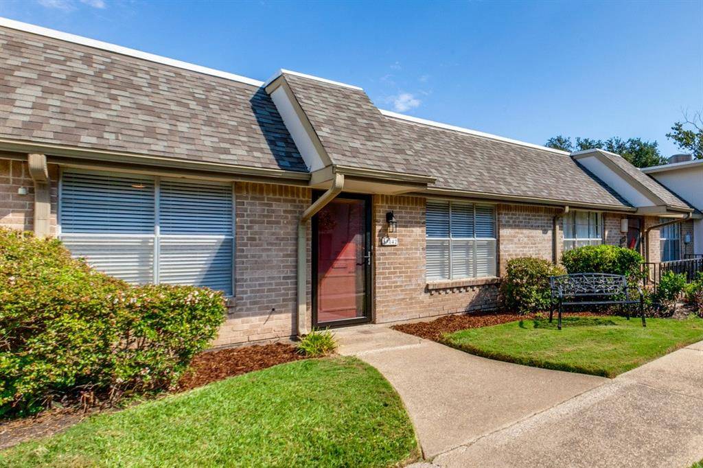 Dallas, TX 75240,13842 Methuen Green Lane