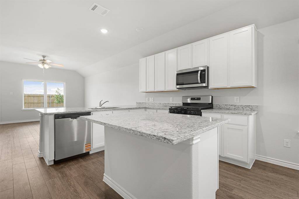 Fort Worth, TX 76036,9225 Union Pacific Drive