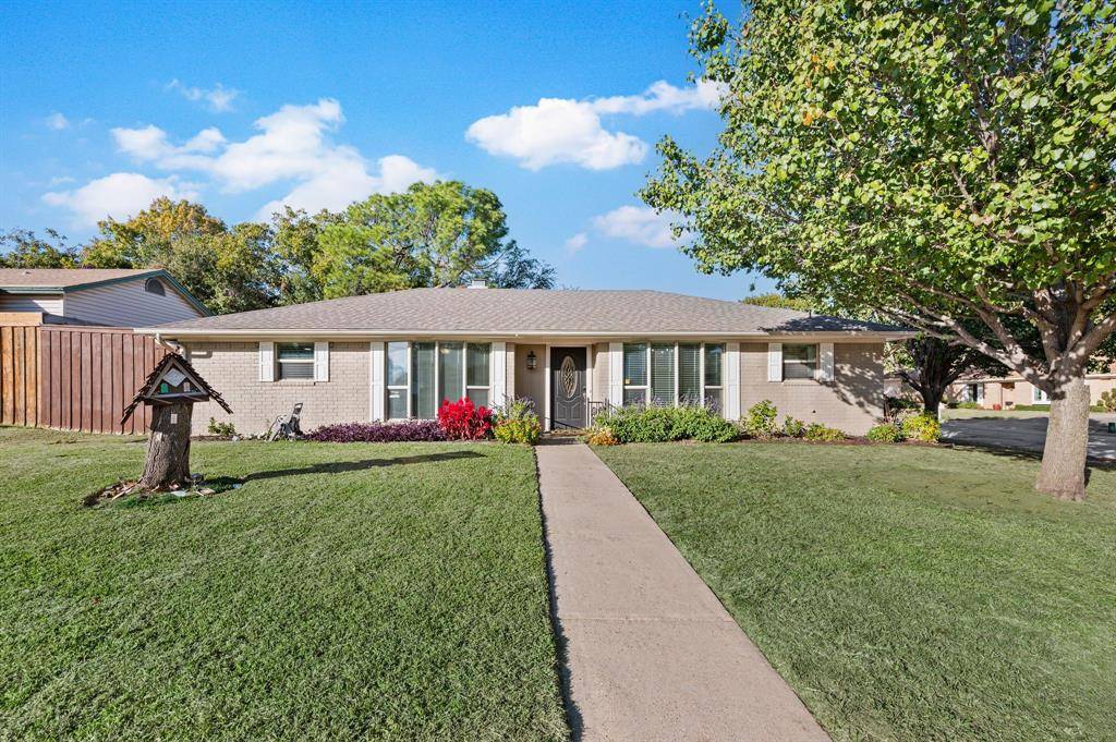 Bedford, TX 76021,1723 Post Oak Drive