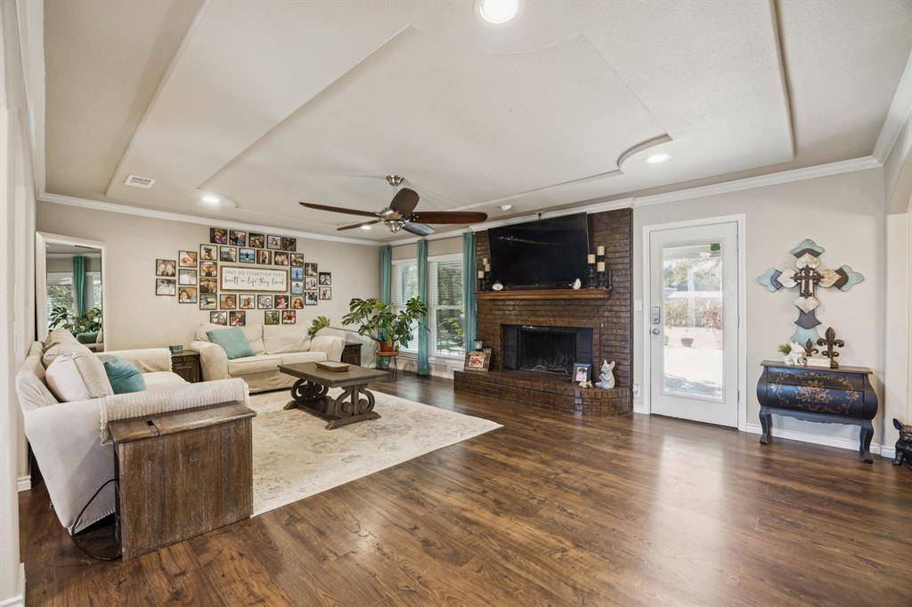 Joshua, TX 76058,109 Wood Oak Drive