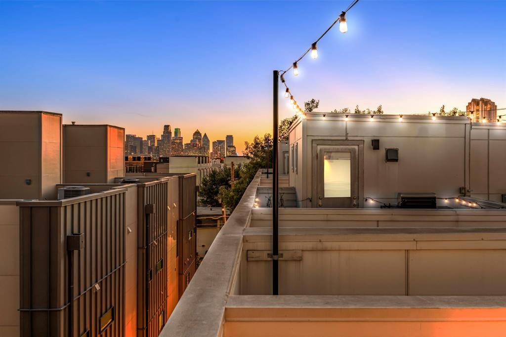 Dallas, TX 75204,2016 N Fitzhugh Avenue #105