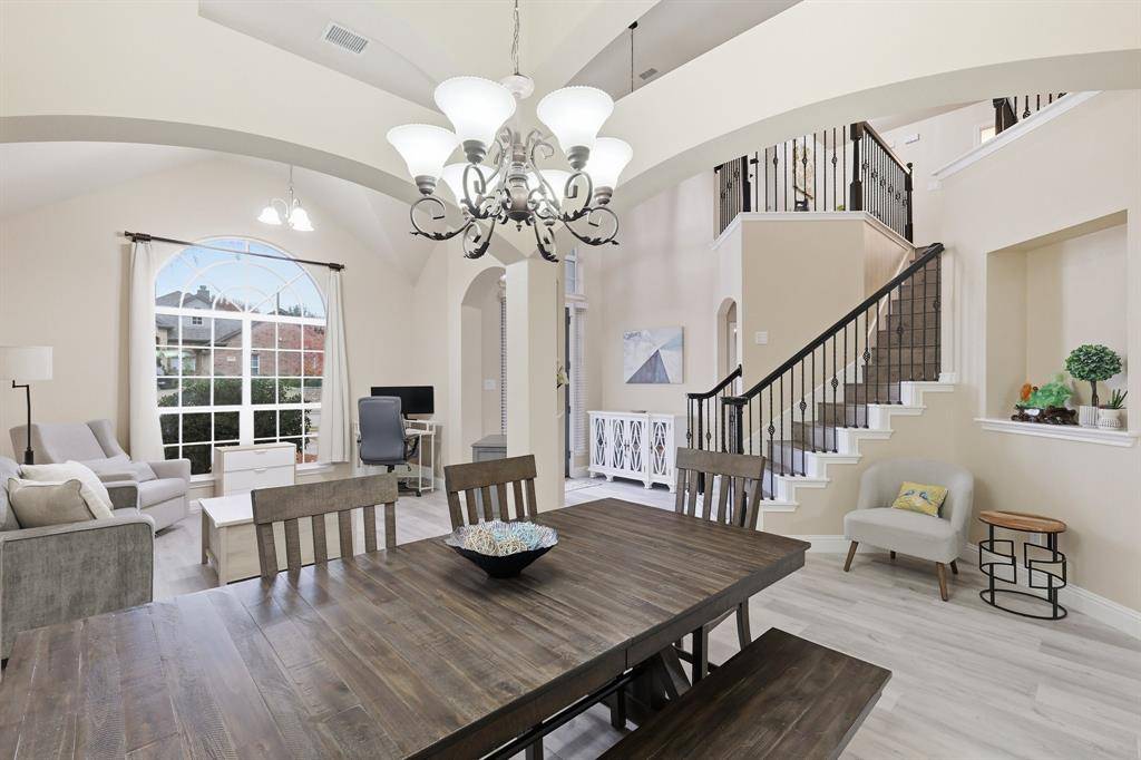 Garland, TX 75041,2122 TRICKLING CREEK Drive