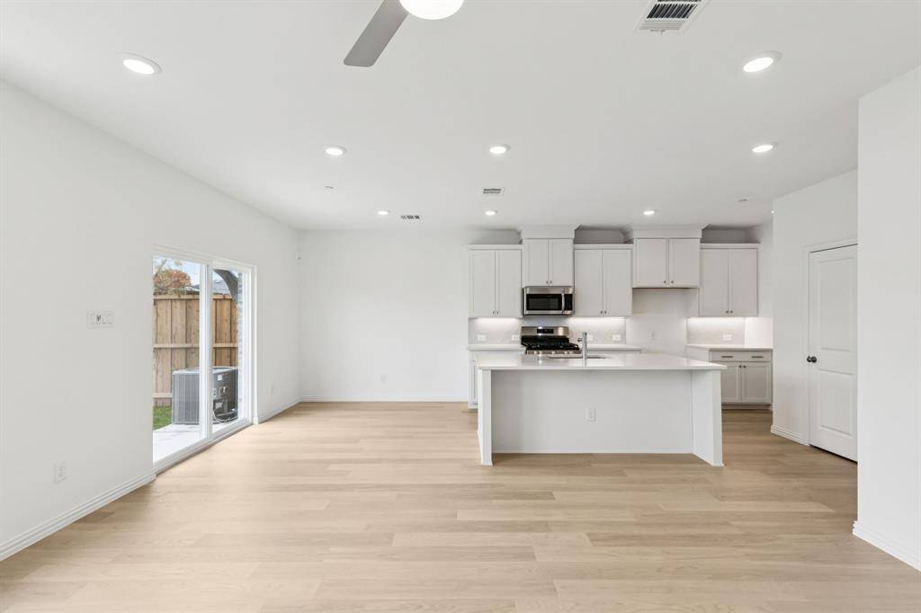 Grand Prairie, TX 75052,3737 Pierce Lane