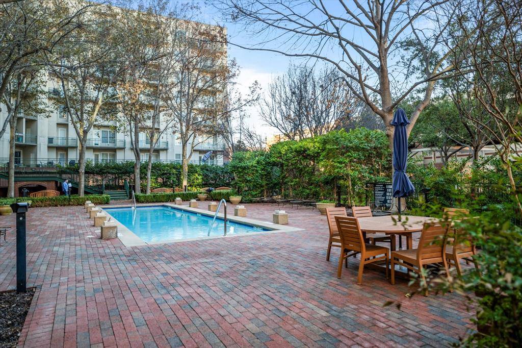 Addison, TX 75001,5055 Addison Circle #409