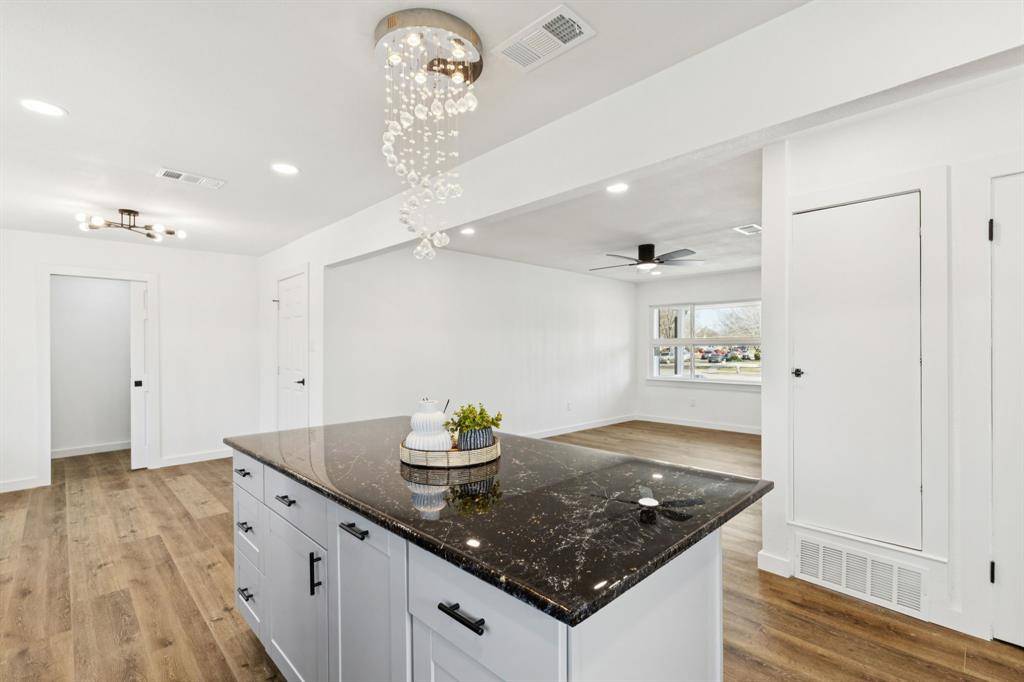 Dallas, TX 75228,10325 Maylee Boulevard