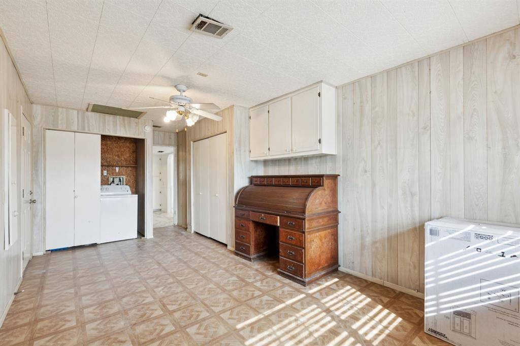 Gun Barrel City, TX 75156,162 Westview Drive