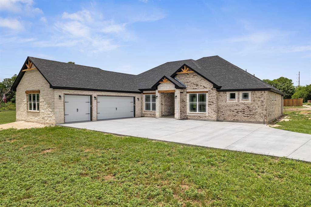 Eddy, TX 76524,322 Franklin Road