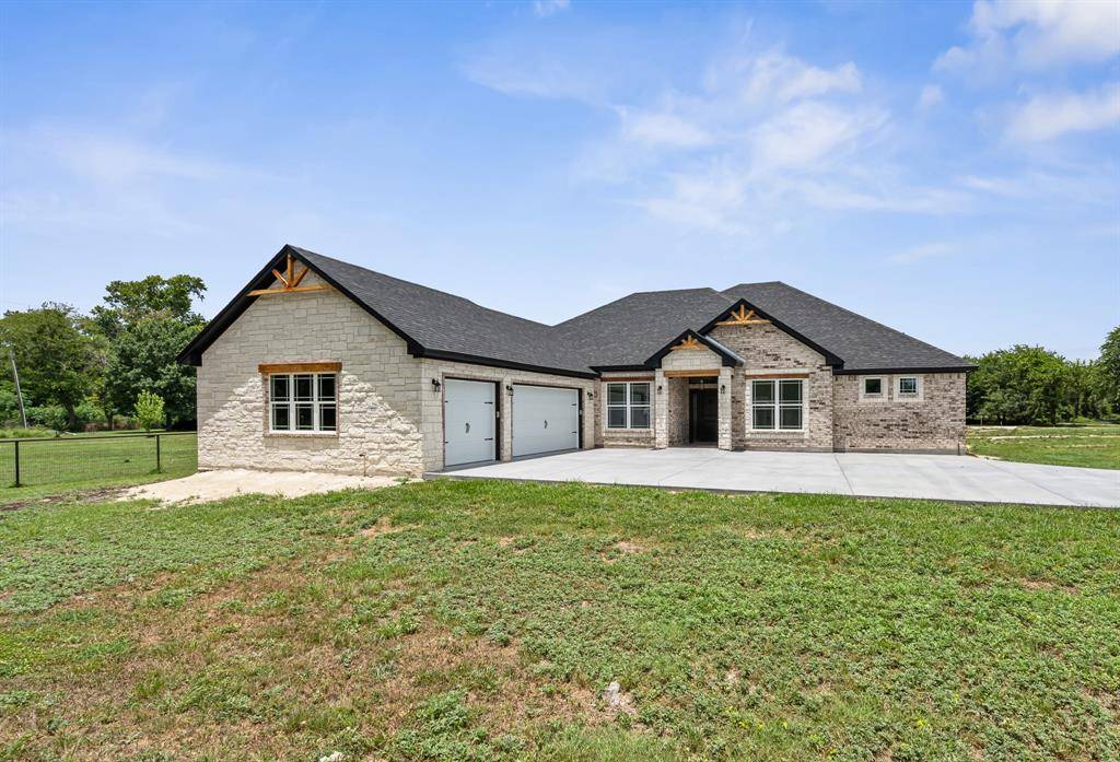 Eddy, TX 76524,322 Franklin Road