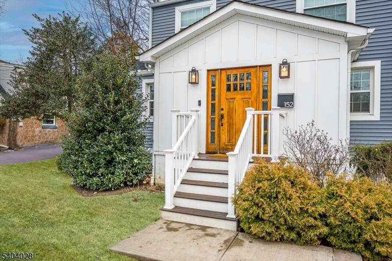 Edison Twp., NJ 08837,152 Fourth St