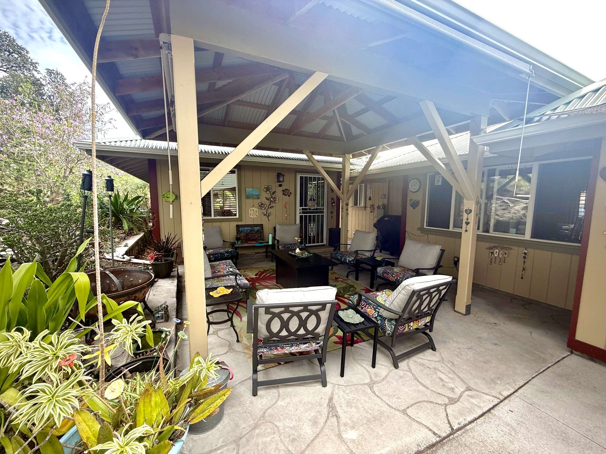 Ocean View, HI 96737,92-8462 TIKI LN