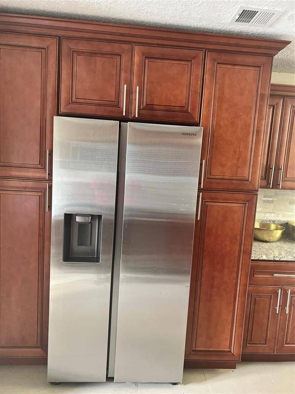 Sunrise, FL 33313,6790 NW 25th St