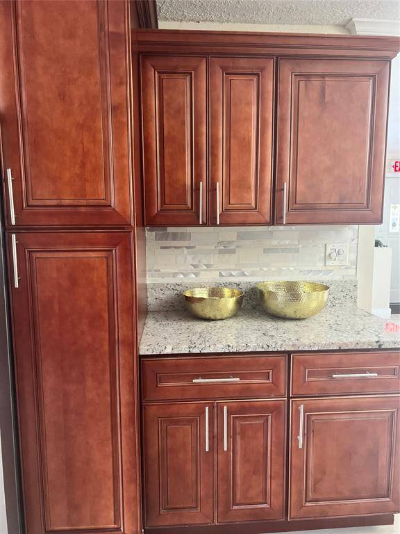 Sunrise, FL 33313,6790 NW 25th St