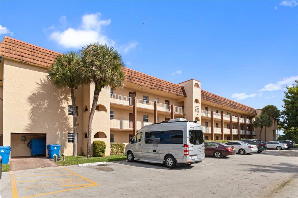 Sunrise, FL 33322,2720 N Pine Island Rd #307