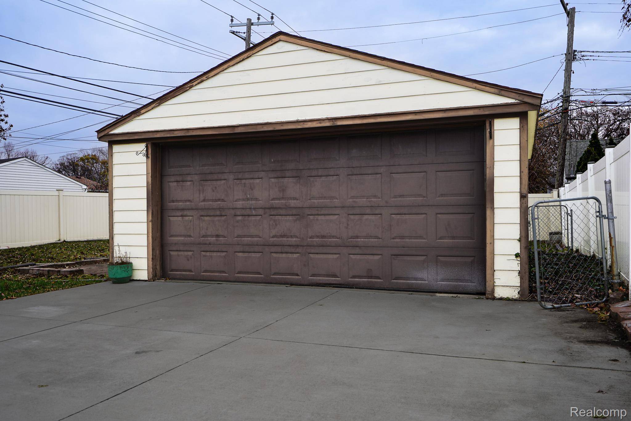 Wayne, MI 48184,4643 S Hubbard ST