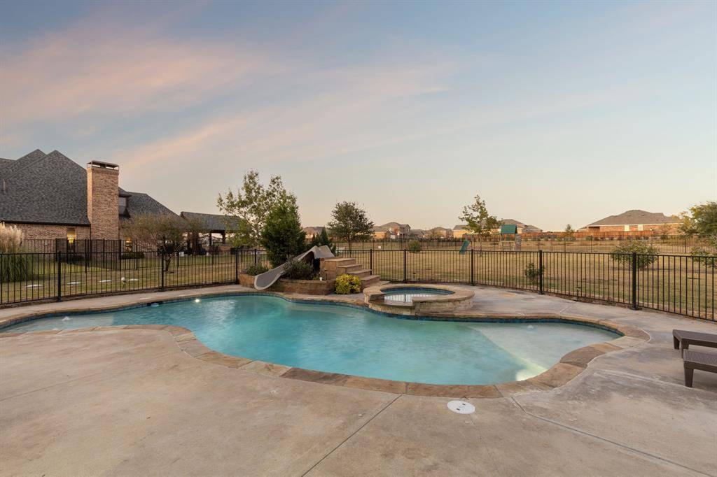 Forney, TX 75126,18177 Grandview Drive