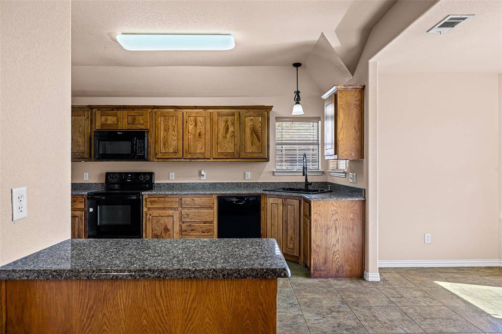 Weatherford, TX 76086,1234 Newcastle Drive