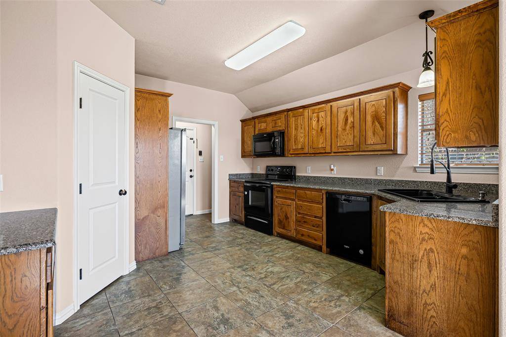 Weatherford, TX 76086,1234 Newcastle Drive