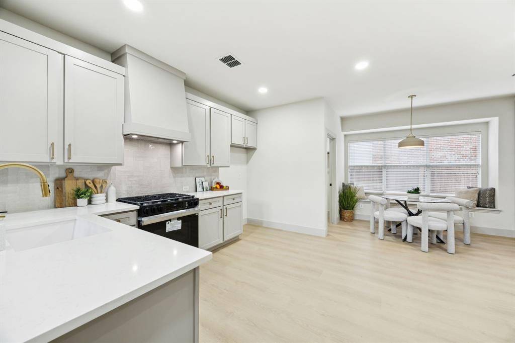 Plano, TX 75025,2437 Clear Field Drive