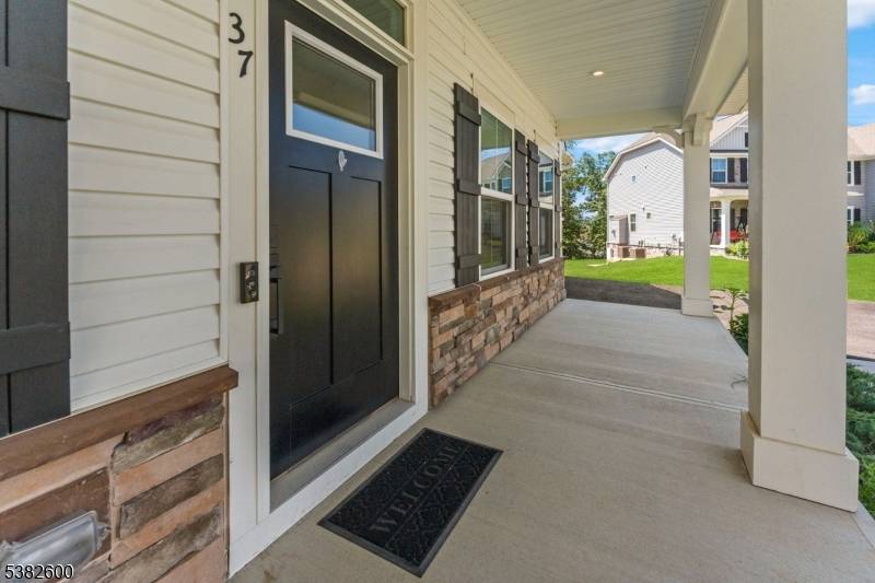 Roxbury Twp., NJ 07850,37 Esposito Ln