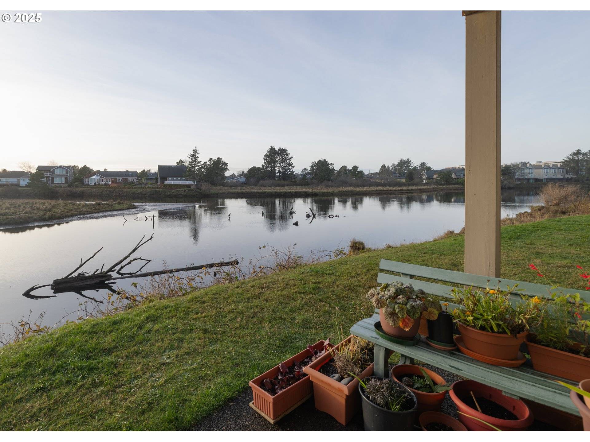 Seaside, OR 97138,1108 S HOLLADAY DR #14