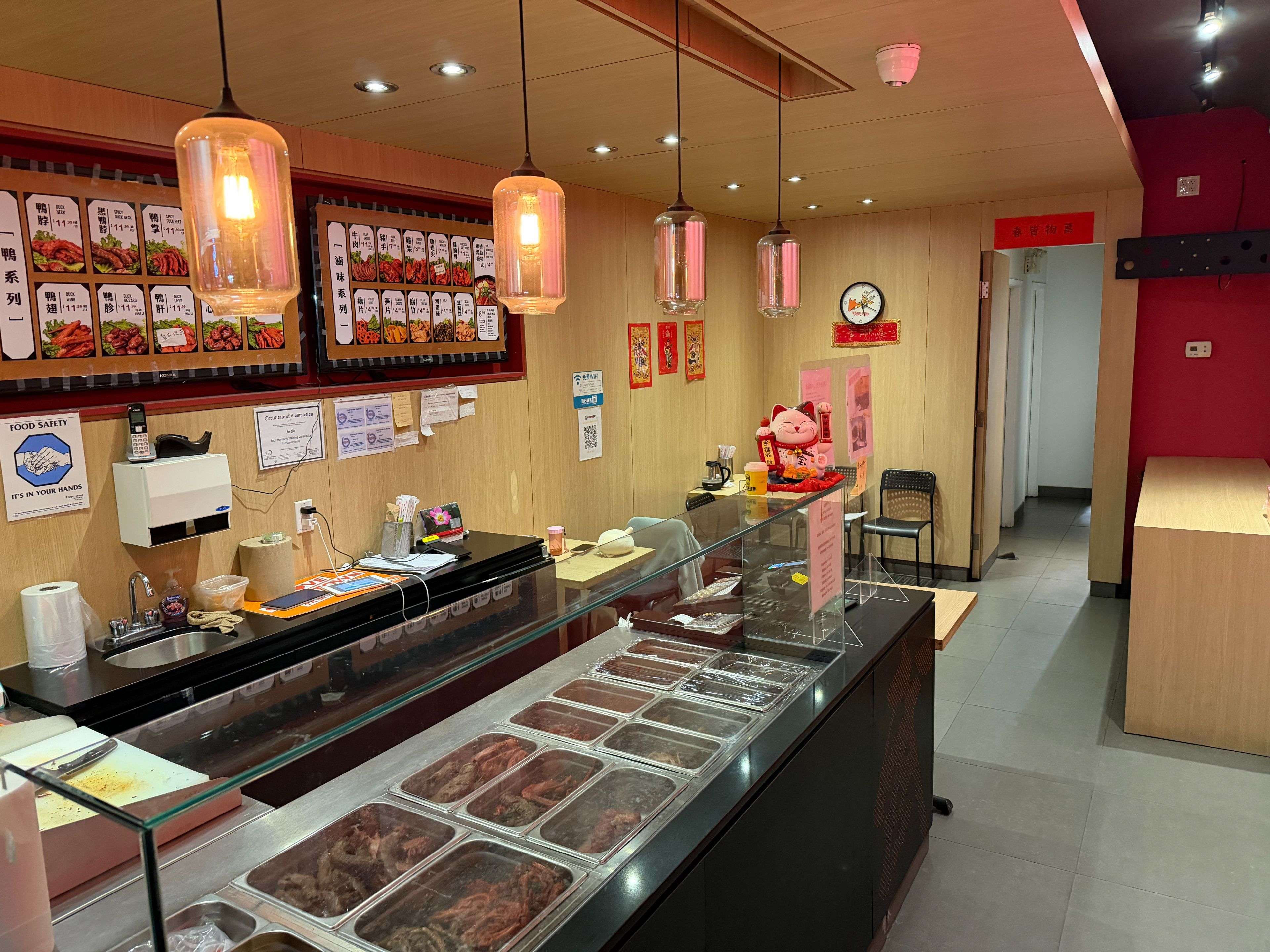 Toronto C01, ON M5T 2G6,419 Spadina AVE