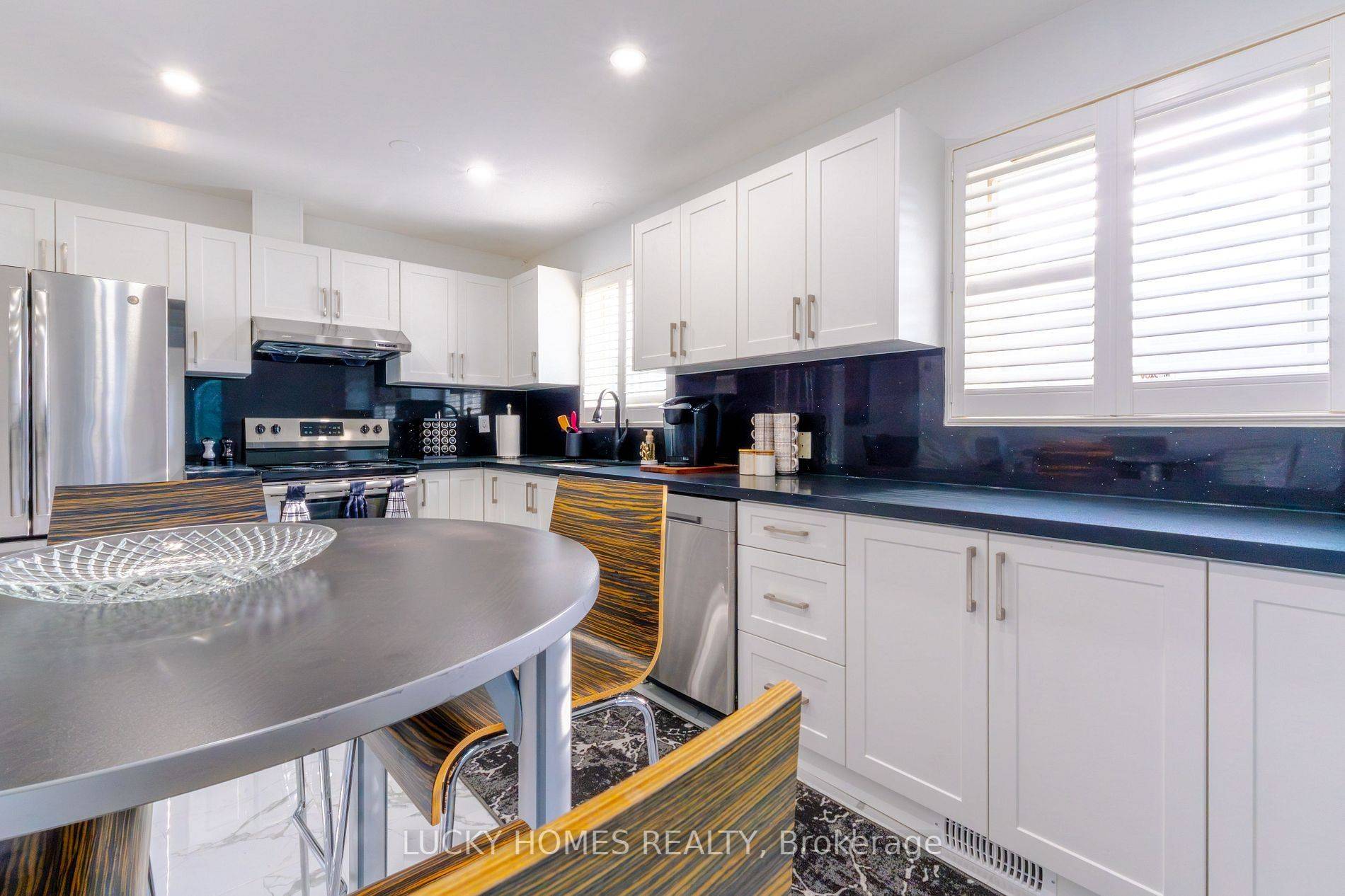 Clarington, ON L1C 3V6,33 Vanstone CT