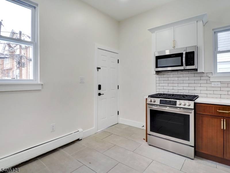 East Orange City, NJ 07018,151 S Clinton St