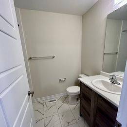 Thorold, ON L2V 0K6,381 Vanilla TRL