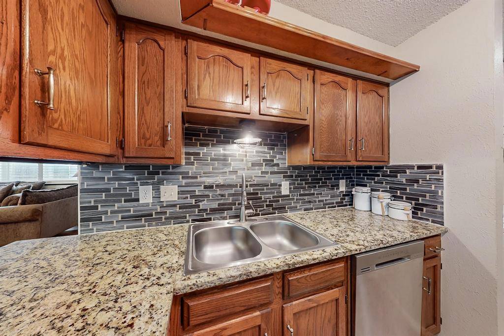 Garland, TX 75043,626 Kingston Place