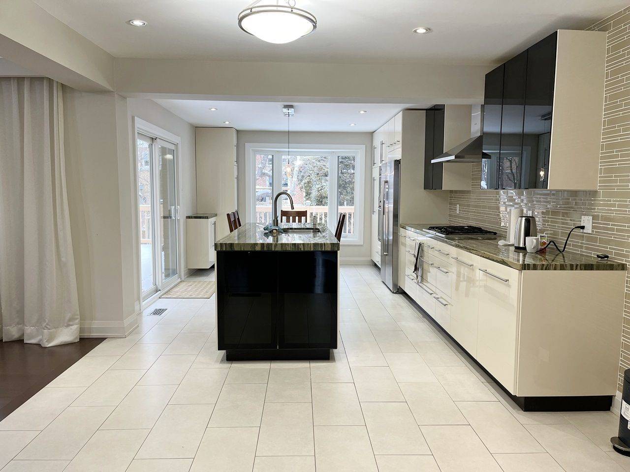 Toronto C07, ON M2R 3C5,260 Fisherville RD #Master Bedroom