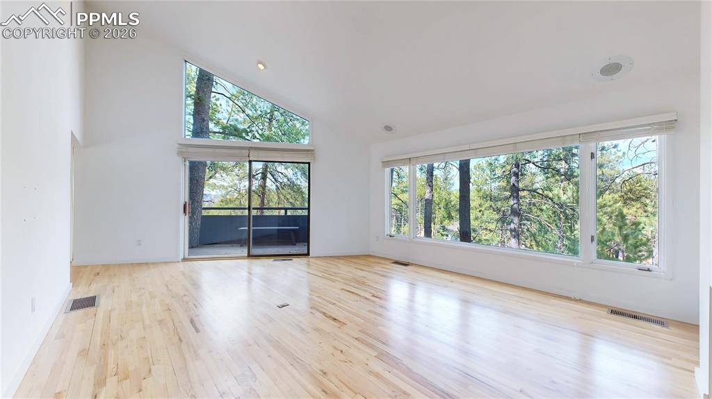 Larkspur, CO 80118,4966 Delaware DR