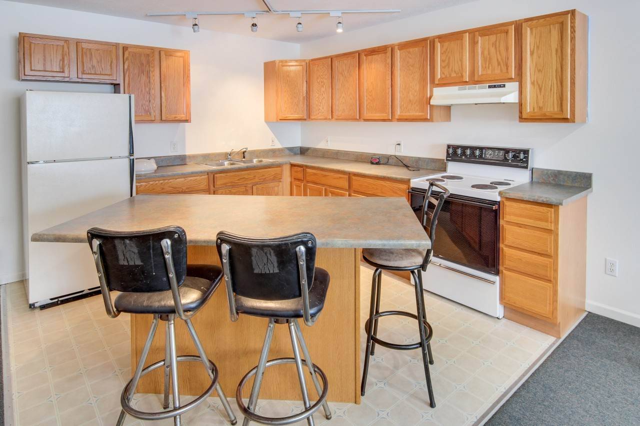 Traverse City, MI 49684,6375 E Traverse HWY